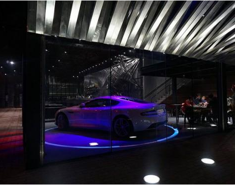 動(dòng)感時(shí)尚—北京798藝術(shù)區(qū)“火車站”改造魅力ACE咖啡廳